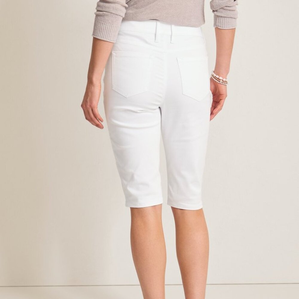 Tommy Bahama Women's White Denim Bermuda Shorts Size 4 New - Picture 3 of 3
